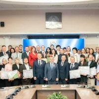 У Гомелі ўручаюць узнагароды дзяржаўным СМІ на фоне знішчэння незалежнай журналістыкі